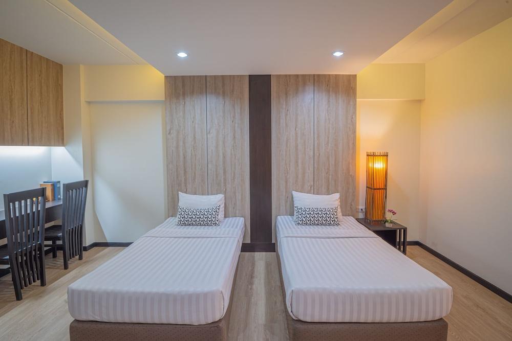 Grand Marina Residence Hotel Ban Laem Chabang Eksteriør bilde