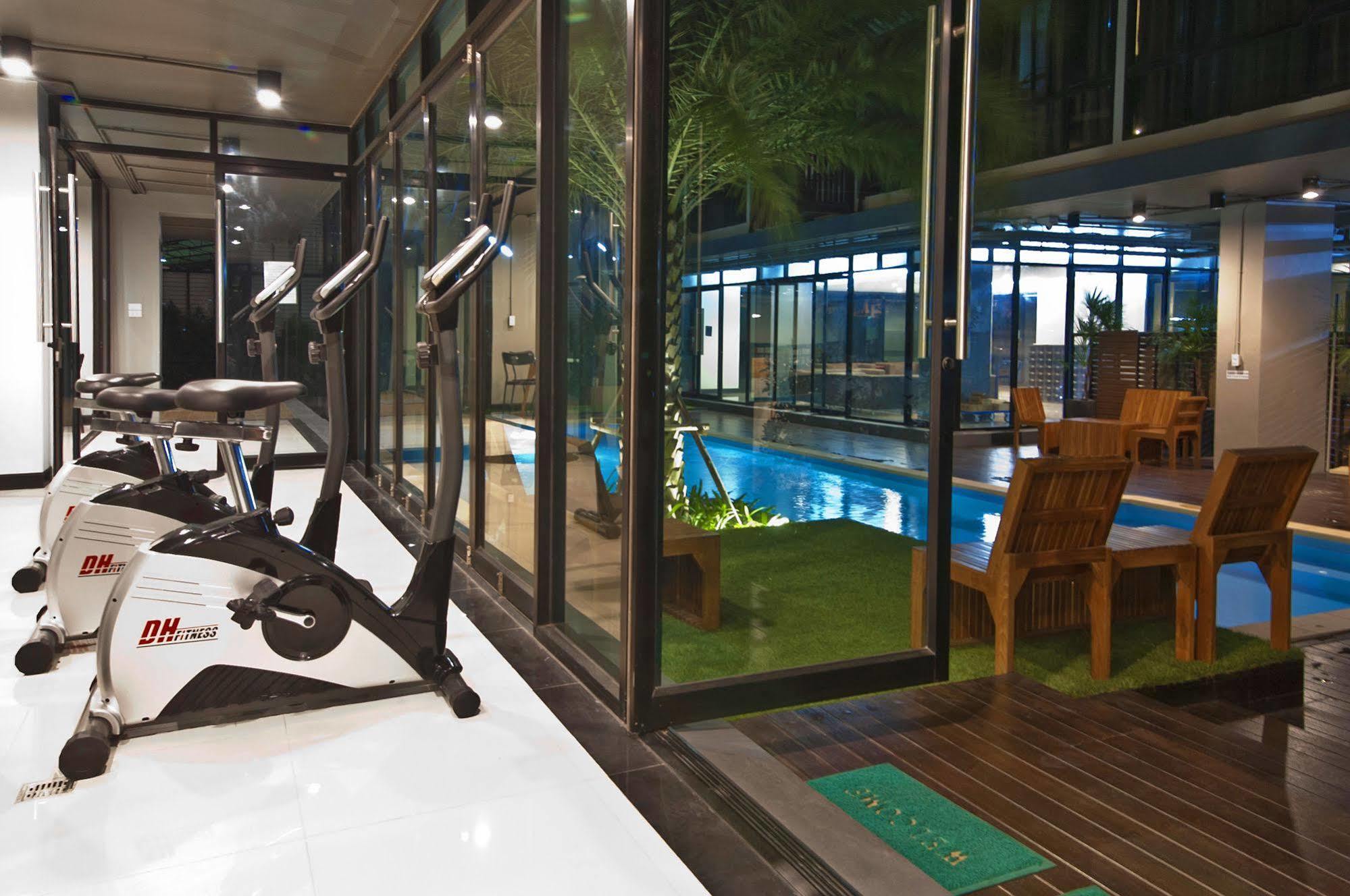 Grand Marina Residence Hotel Ban Laem Chabang Eksteriør bilde